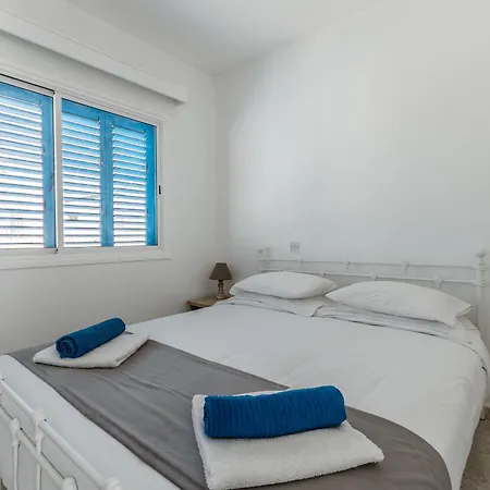 Escape Beachfront Διαμέρισμα *